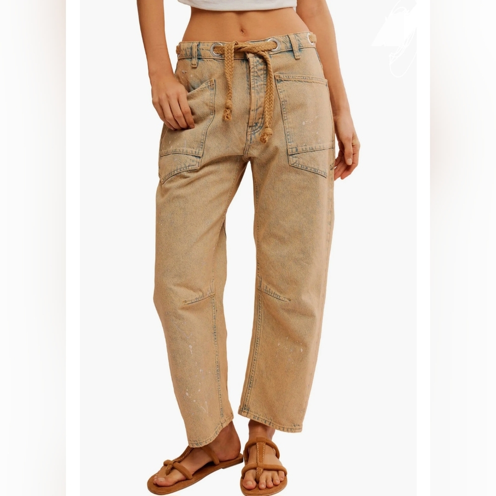 WE THE FREE MOXIE LOW SLUNG PULL ON BARREL JEANS 🤠
